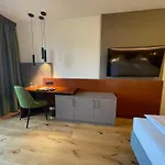 Hotel Seehotel Ressmann 4*