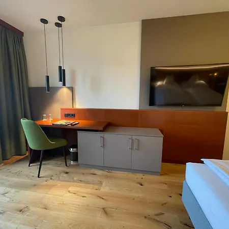 فندق Seehotel Ressmann 4*