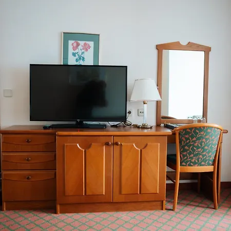 Seehotel Ressmann Дроболлах-ам-Фаакер-Зее
