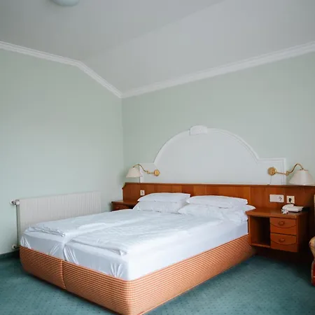 Seehotel Ressmann 4* Дроболлах-ам-Фаакер-Зее