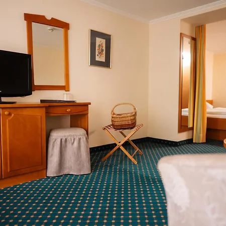 Seehotel Ressmann فندق دروبولاخ ام فاكر