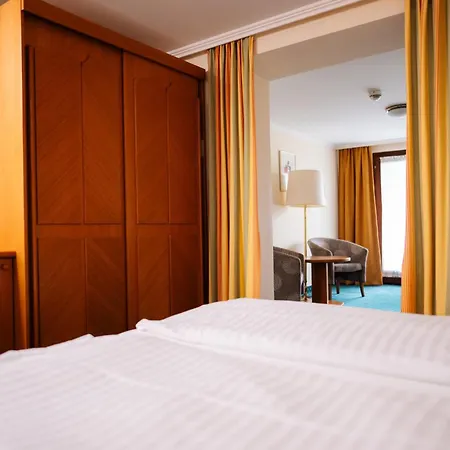 Seehotel Ressmann Drobollach am Faakersee