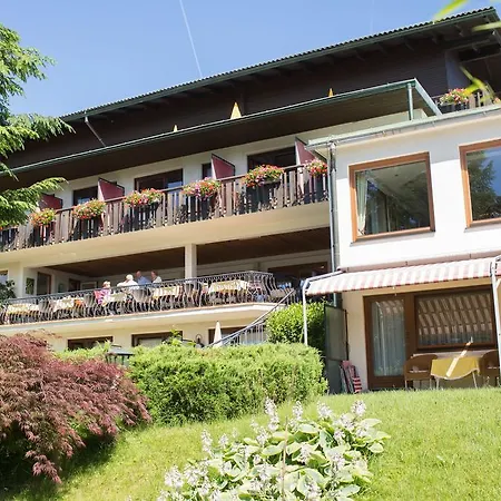 Seehotel Ressmann دروبولاخ ام فاكر