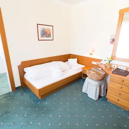 فندق Seehotel Ressmann 4*