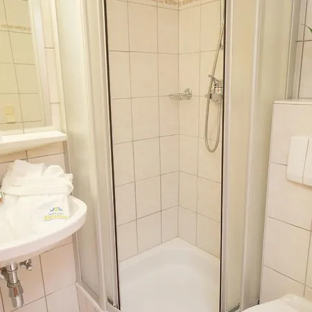 Seehotel Ressmann فندق 4*